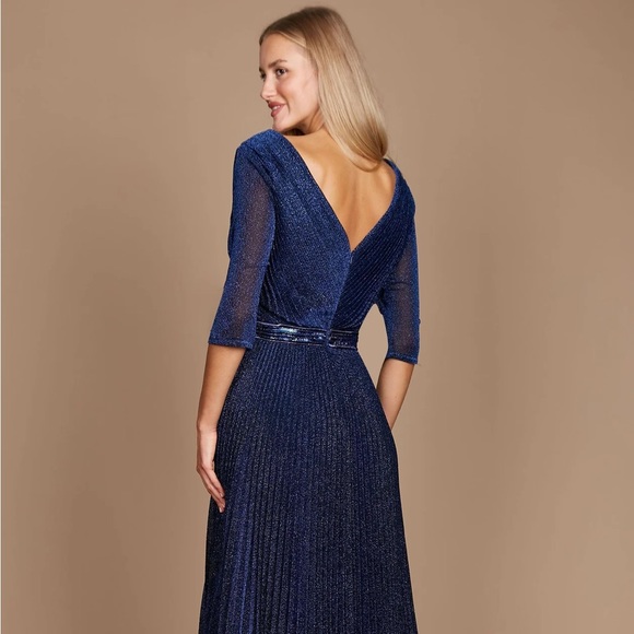 New with tags Dylan & David’s navy shimmer formal dress. - Picture 4 of 7